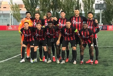 El Azuqueca vence en San Clemente y recupera posiciones en la tabla