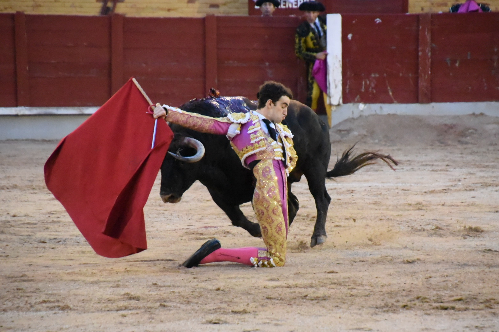 Victor Hernández2