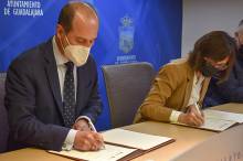 20211202 Firma convenio fútbol sala