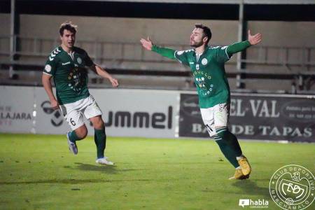 El Marchamalo no pudo con el Torrijos y cedió un empate 1-1 Foto C.D. Marchamalo