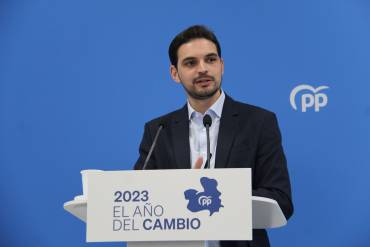 Serrano en rueda de prensa