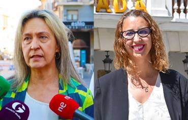 Ana Guarinos, candidata del Partido Popular y Sara Simón candidata del Partido Socialista, esta mañana.