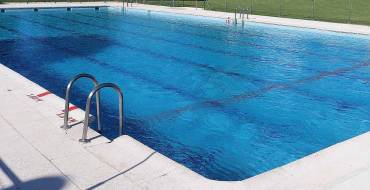 Agua piscina