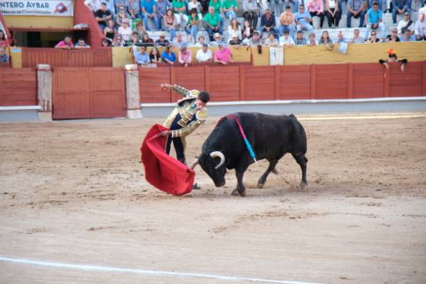 Ferias 2023 Segunda corrida toros Foto Eduardo Bonilla GUD -11