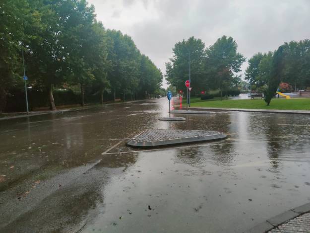 Tormenta balsas de agua 15-Spt 3