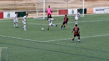 El Cabanillas en un buen partido gana en Fuensalida con hat-trick de Palero