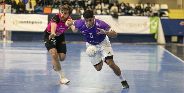 Panchito Lombardi qie hizo un buen partido colaboró en la victoria de BM Guadalajara en Aranda Foto DXTenGuada - Santi Molina