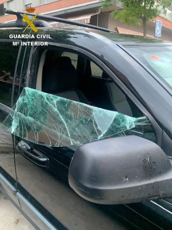robo coche destornillador