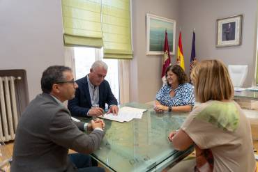 Firma convenio Diputacion-CEOE 2024