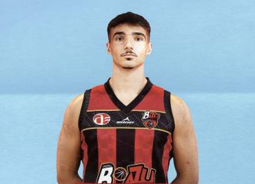 Nacho Arribas nuevo jugador de un Bazu Azudense que comenzó la liga ganando