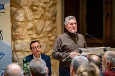 Jesús Orea y Antonio Herraiz. Foto: Nacho Abascal. Jesús Orea presentación Viaje Alcarria en familia 2