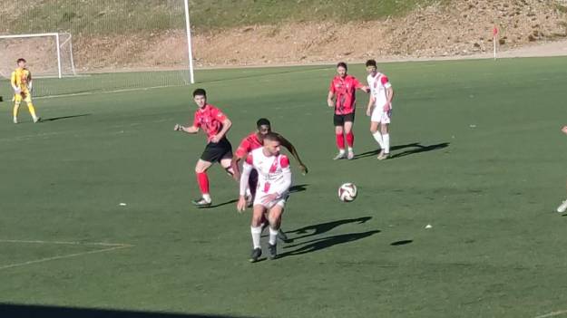 El Alovera pudo 1-0 con el Quintanar Foto Luis Blasco