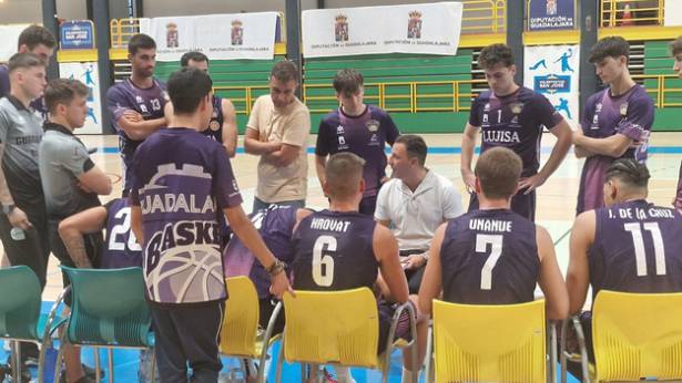 Las bajas siguen haciendo mella en el Lujisa Foto GUBasketDXTenGuada