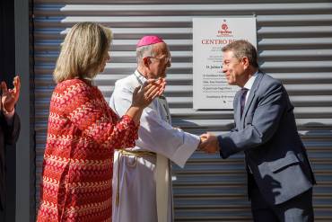 inauguracion centro belen page guarinos obispo