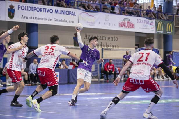 BM Guadalajara - Burgos Permanencia Asobal Foto Santi Molina 6