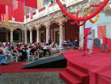 Maratón Cuentos 2025 Alcaldesa Guarinos