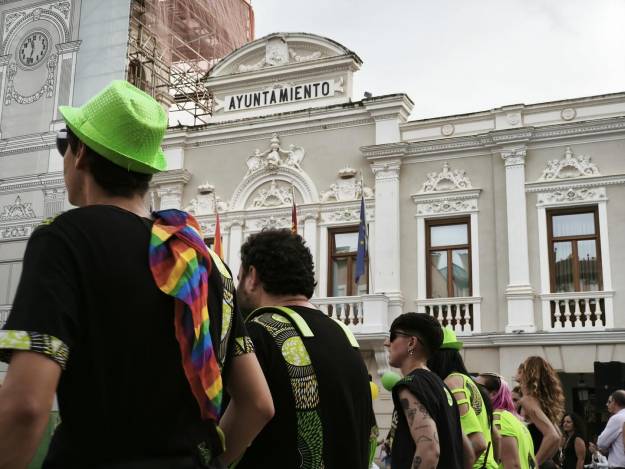 marcha lgtbi ayuntamiento guadalajara