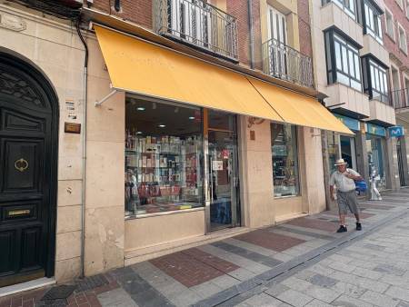 calle mayor  perfumeria pajares