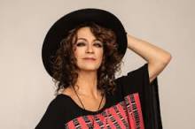 Carmen París