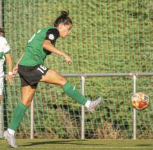 La dinamista María Amanda Monterroso ya sabe lo que es marcar al Fundación Rayo Vallecano 1