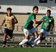 Nico Ruiz jugador del Marchamalo se lesionó en el minuto 20 y tuvo que ser reemplazado Nico Ruiz jugador del Marchamalo se lesionó en el minuto 20 y tuvo que ser reemplazado 1