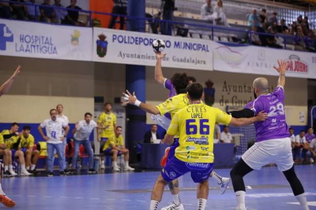 BM Guadalajara Aranda Foto Santi Molina 6