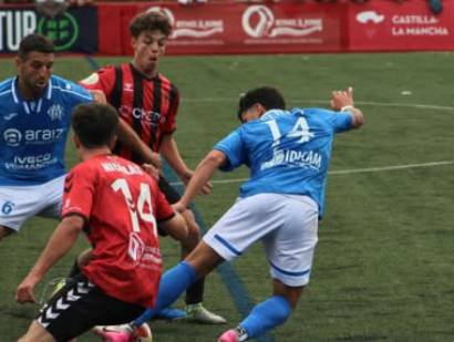 Los azudenses, en casa para volver a ganar. Foto:d_azuqueca y ana.loggic Azur 1