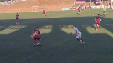 El Alovera visita al Bargas con la idea de puntuar. Foto: Luis Blasco. El Alovera visita al Bargas con la idea de puntuar Foto Luis Blasco