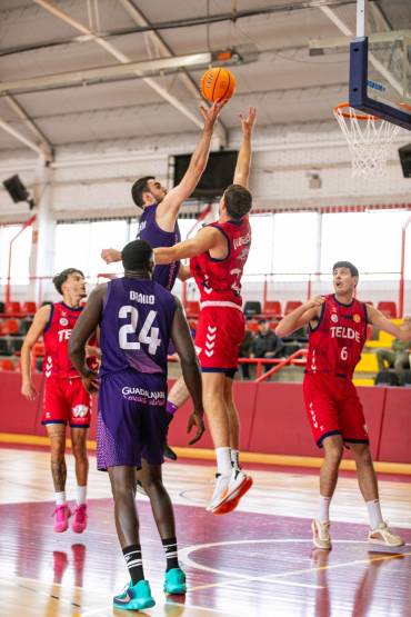 Foto del Club Lujisa Basket Guadalajara - Telde 1