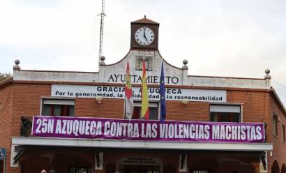 Se acerca el 25 de noviembre. Foto: Ayto de Azuqueca. Pancarta 1