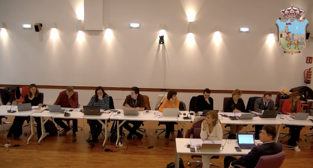 Imagen del grupo socialista en el pleno de hoy grupo socialista pleno octubre 2025