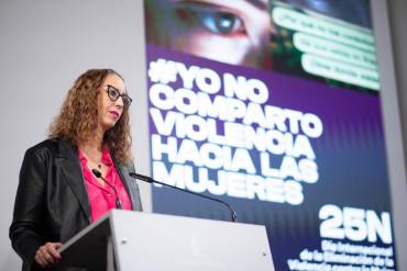 25 n anuncio acto institucional sara simon jccm