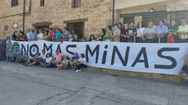 Los pueblos afectados ya han mostrado su malestar por estos proyectos/ Ecologistas en Acción proyecto minero oroberia ecologistas en acción