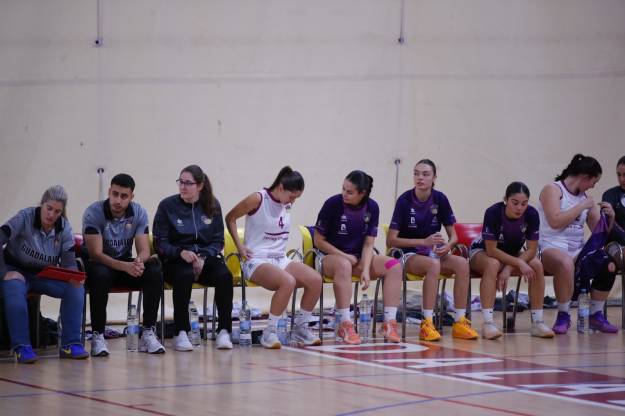 Ferial Plaza Basket femenino - Cáceres 4