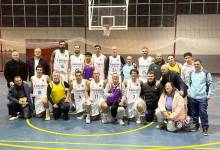 El pabellón de Cifuentes se llenó con más de 500 personas. Real Madrid Leyendas baloncesto 1 1
