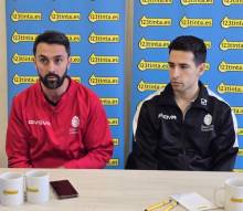 El director deportivo, javier Palacios y el jugador Martín Ganuza BM Guadalajara - Rebi Cuenca 2 1