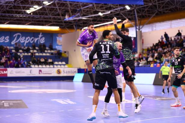 BM Guadalajara - Torrelavega 2025 Foto Santi Molina 5