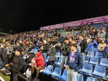 Foto: Eduardo Bonilla. Guadalajaradiario Depor - Barça Gradas permitidas se val llenando