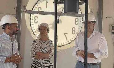 Reloj Ayuntamiento arreglado Guarinos inaururación