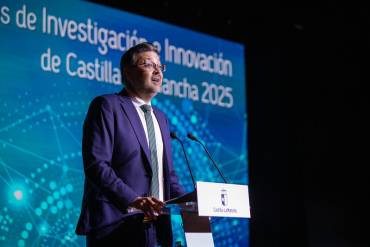 Premios Innvovación en Marchamalo consejero Amador Pastor