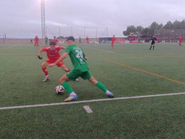 El Alovera que jugó con diez no pasó del empate sin goles en Fuensalida