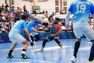 Horneo EON Alicante fue superior a Sanicentro BM. Guadalajara y consiguió una importante victoria. Foto Ismael Corbi