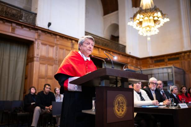 Universidad de Alcalá Photograph UN PhotoICJ-CIJFrank van Beek. Courtesy of the ICJ. All rights reserved 2 1