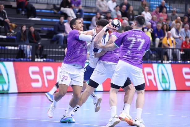 BM Guadalajara - Granollers Foto Xavier Solanas 4 2