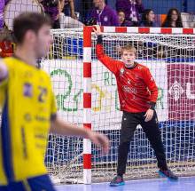 Sanicentro BM. Guadalajara luchador y combativo no pudo 36-38 con un Bidasoa superior. Foto: Santi Molina. Sanicentro BM. Guadalajara luchador y combativo no pudo 36-38 con un Bidasoa superior Foto Santi Molina.j