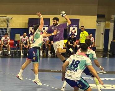 BM. Sanicentro Guadalajara tras su derrota ante Nava está virtualmente descendido Foto Pilar Borobia