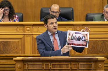 VOX diputado regional LUIS BLÁZQUEZ 