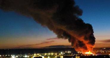 Incendio en el Polígono Henares. Foto: Redes Sociales Incendio Regusa Polígono henares Redes Sociales