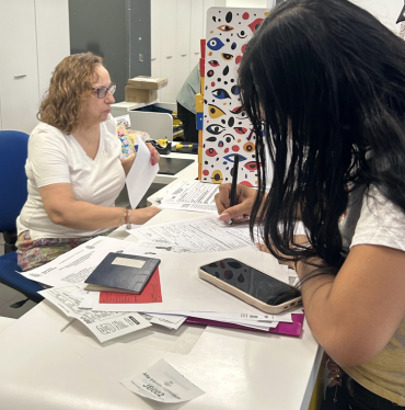 regularizacion inmigrantes correos