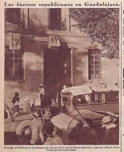 Guerra Civil en Guadalajara Colección Albero y Segovia - AHORA - Biblioteca Nacional - CRÓNICA  Cuartel San Carlos 